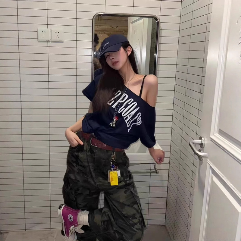 American Retro Navy Blue Letter Print Slanted Shoulder Short-Sleeved Right Shoulder T-Shirt for Women Summer Loose Unique Beautiful Top