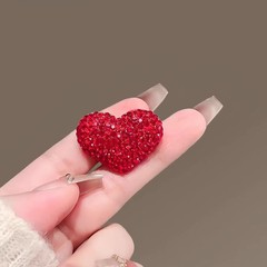 新年に輝く赤い愛のブローチ高級女性の大衆気質ピン高級感胸花服装飾