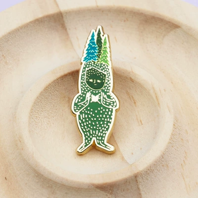 Green Tree Man Brooch Cartoon Plant Pine Tree Badge Enamel Brooch Creative Collar Backpack Decoration