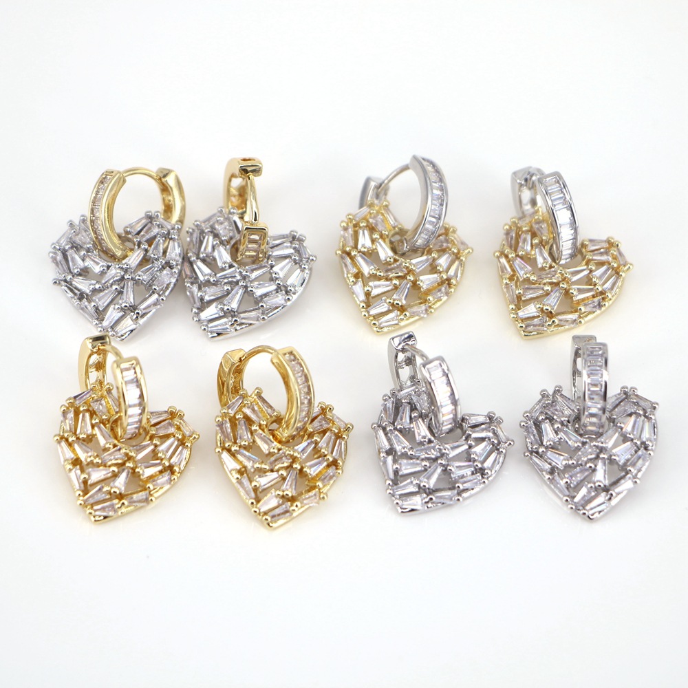 Luxuriös Mode Einfacher Stil Herz Kupfer Künstliche Edelsteine Ohrringe display picture 2