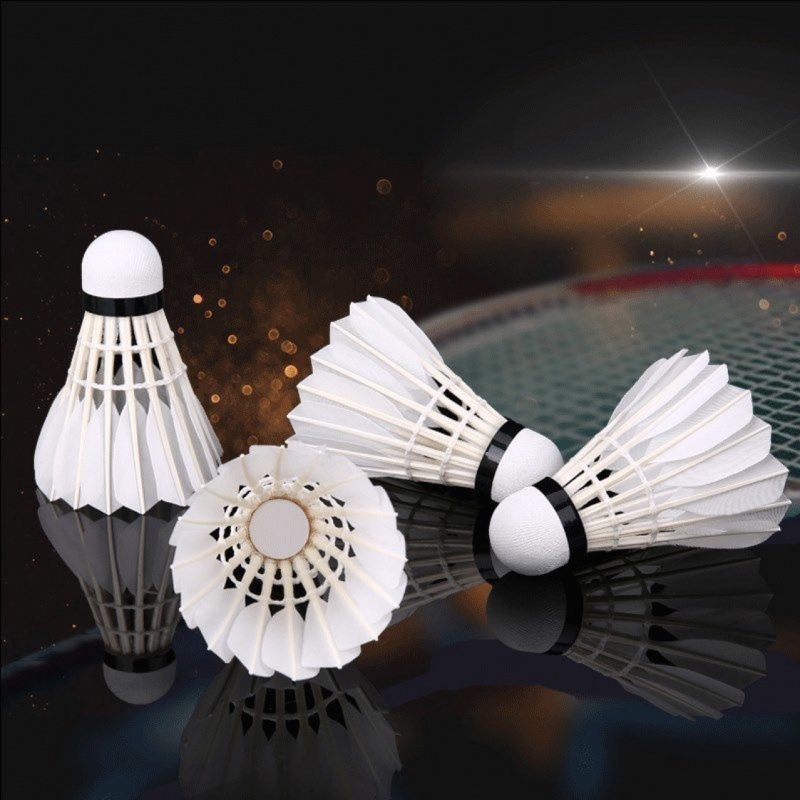 Stable Series Training Ball Outdoor Gold Entertainment Resistant King Goose Feather Training Ball Student Training Duck Feather Ball