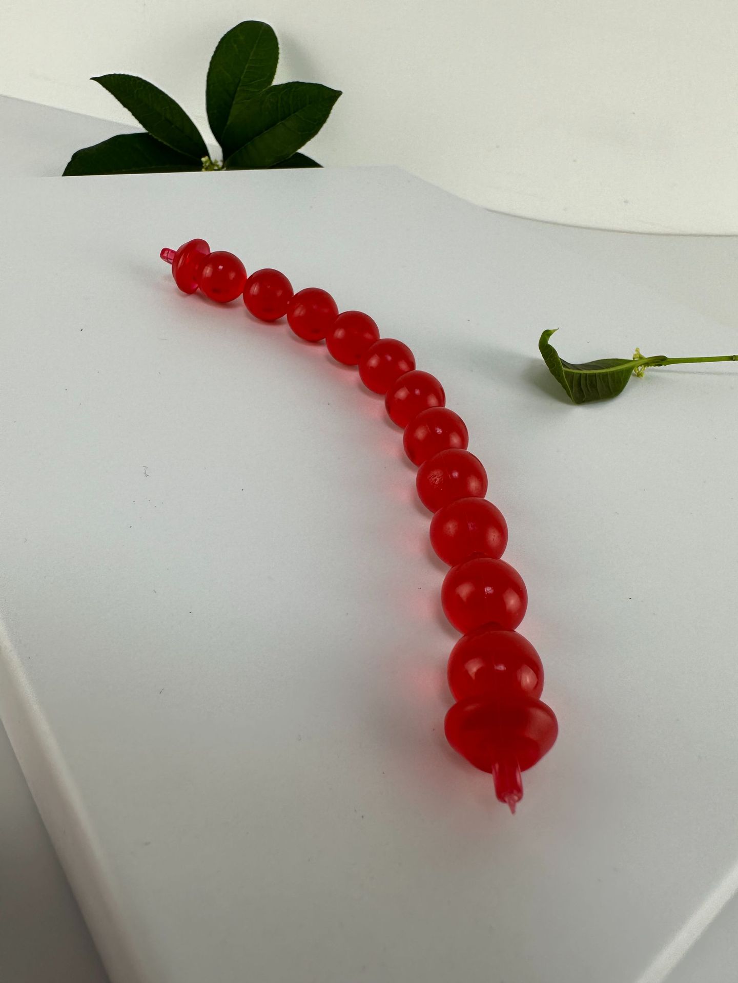 [Perla única] Bolso pequeño con mango de perlas para mujer 2024 nuevo bolso de gelatina de nicho de moda estilo occidental