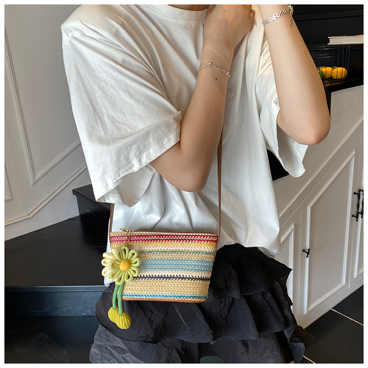 Fashionable small bag for women: New Summer 2025 colorful woven bucket bag, crossbody bag, vacation small single-shoulder bag undefined