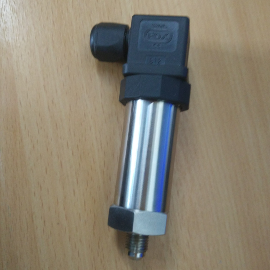 广州粤茂YP4141-2MPa-B-G-2空调用压力变送器