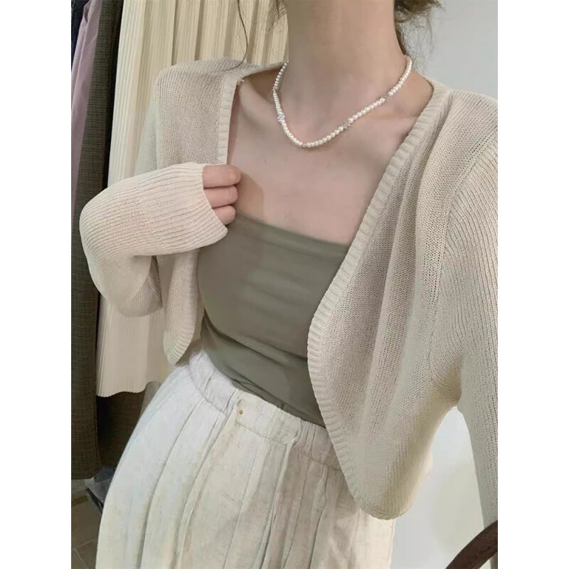 Short Loose-Fitting Four-Color Sun-Protective Ice Silk Shawl 2024 Summer New Women's Korean Style Slimming Top Sun-Protective Cover-Up Short Loose-Fitting Four-Color Sun-Protective Ice Silk Shawl 2024 Summer New Women's Korean Style Slimming Top Sun-Protective Cover-Up