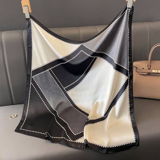 Silk scarf women's new artificial silk 70 small square scarf high-grade Korean style decorative versatile professional scarf printed scarf