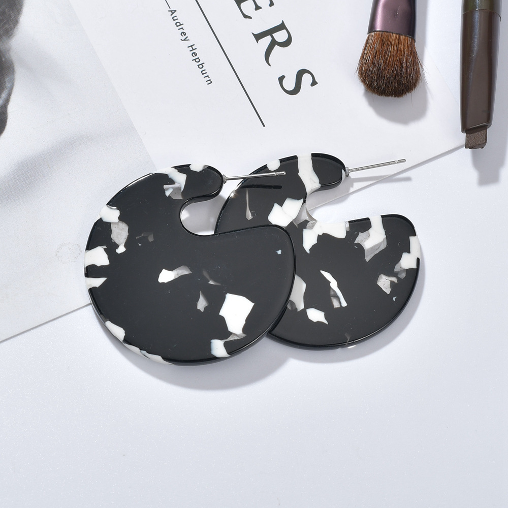 Grey, Black Color Leopard Printing G-shaped Earrings