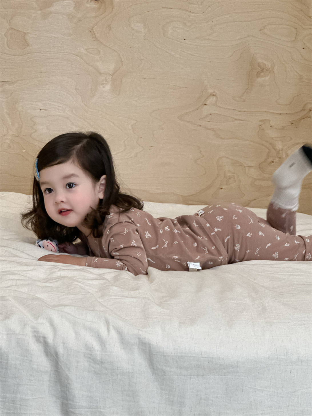 2025 ropa de otoño niñas pijamas bebés ropa infantil coreana ropa infantil ropa de casa bebé dos piezas ropa de otoño