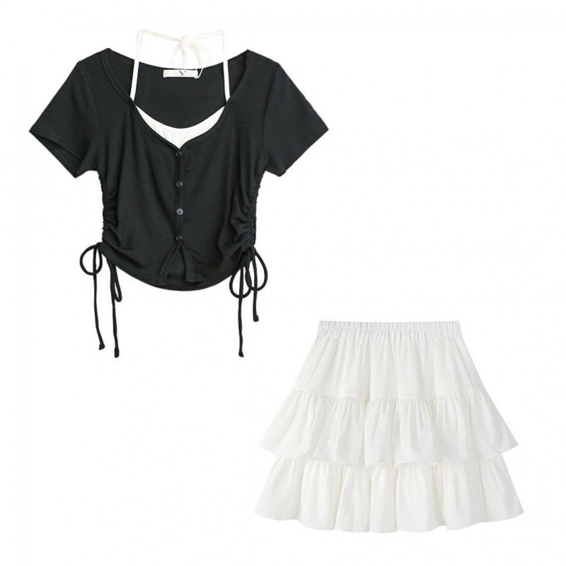 블랙 탑 화이트 스커트