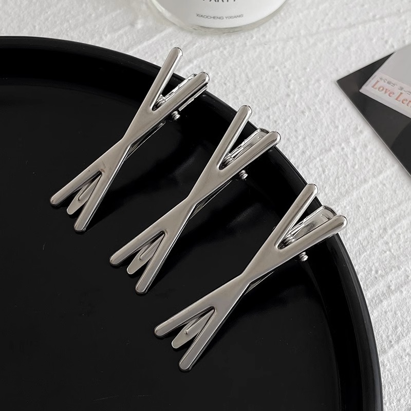 Horquilla de metal de alta calidad para otoño e invierno clip para flequillo en la frente femenina