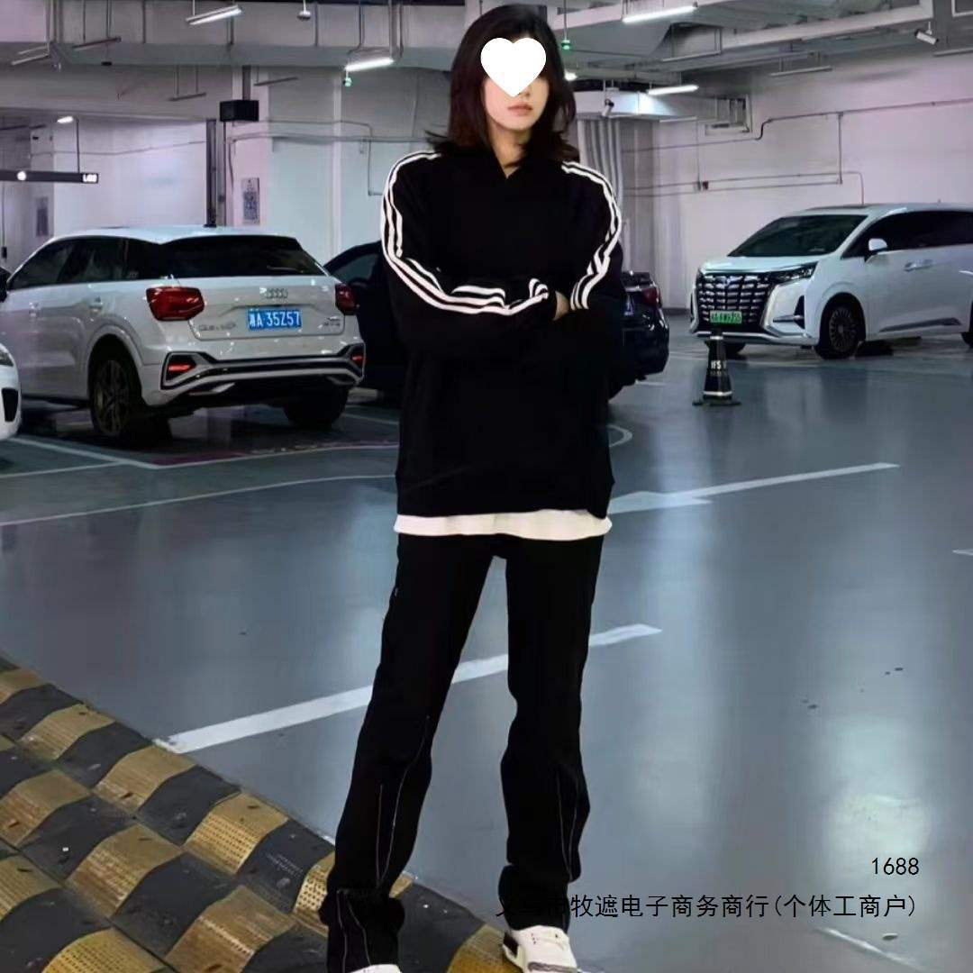 American-style striped hooded sweatshirt for men and women, autumn/winter 2026 new collection, raglan sleeves, loose fit, fleece-lined, long-sleeved, trendy