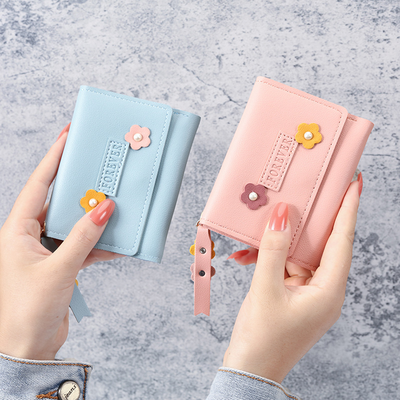 2025 New Cute Flower Women's Small Wallet Short Japanese and Korean Casual 70% off Student Coin Purse Card Holder Wallet