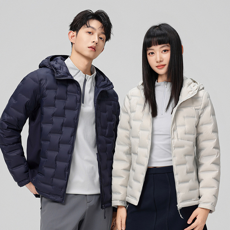Chaqueta de plumón ligera al aire libre con capuchón en vivo pareja simple y versátil de manga larga nueva chaqueta estándar nacional 90 blanco con capuchón