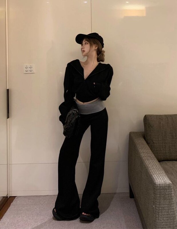 辣妹运动风连帽拉链长袖休闲卫衣外套上衣女撞色微喇拖地裤套装女|undefined