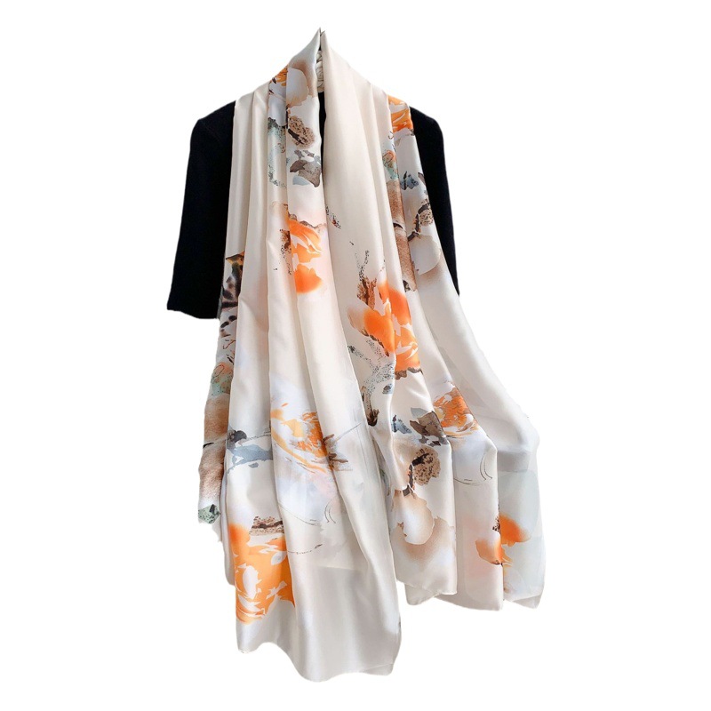Bufanda de impresión de tinta de estilo chino bufanda de seda artificial de las mujeres protector solar de verano Toalla de playa bufanda de vacaciones al aire libre bufanda de moda