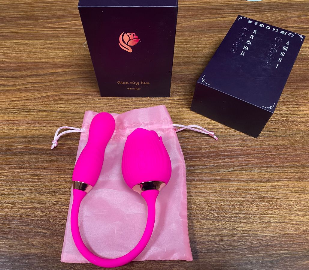 Huevo vibrador telescópico de doble cabeza con forma de rosa y diseño floral completo, función de succión, juguete para adultos de diez frecuencias operado con los dedos para mujeres, de AliExpress transfronterizo.
