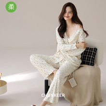 �����¿����ܼ���Ů��˯�µ����L���Lѝ�����Ҿӷ��������b���؉|