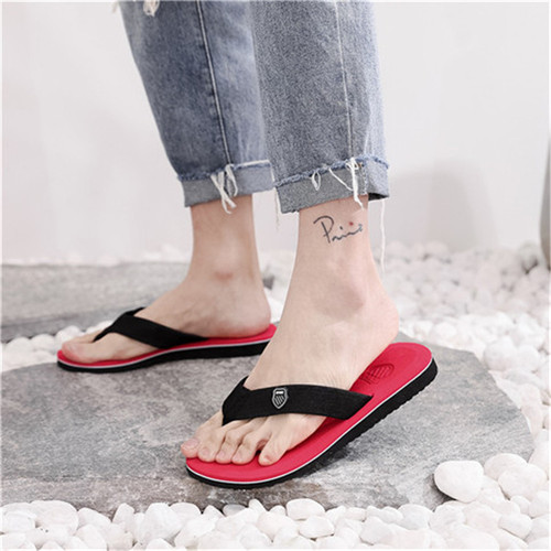Men's Fashion Casual Thong Sandals Outdoor Wear Lightweight Slippers Summer Trendy Non-Slip Beach Slippers Men Wholesale 