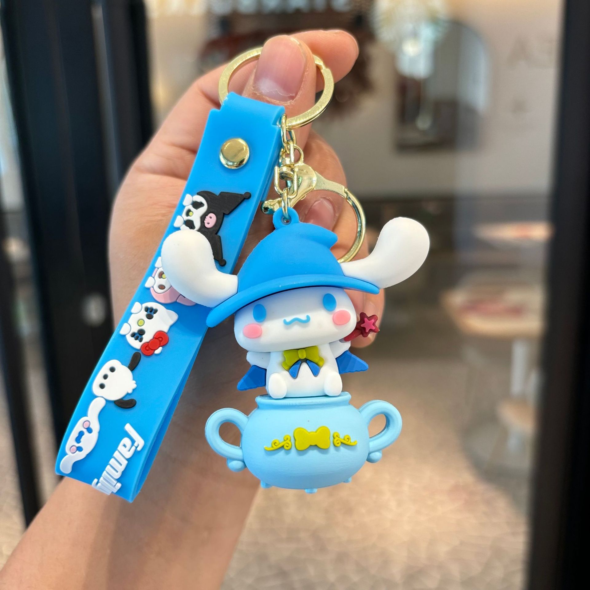 Llavero Sanrio transfronterizo Kulomi colgante de muñeca grande llavero de perro de orejas grandes máquina de captura de bebé pequeño lote de regalo