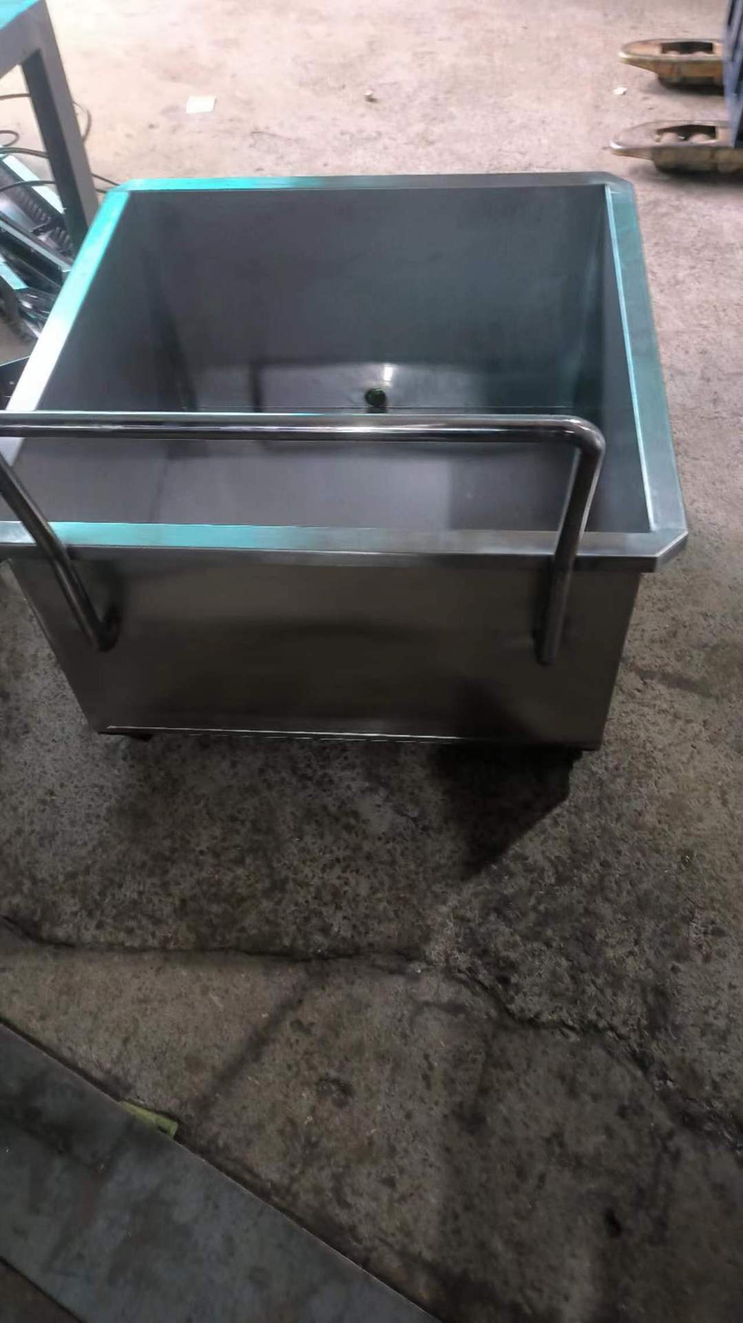 379b791fb01d4e66ad922da4c0e450