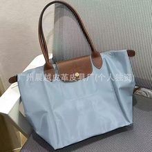 ���J�����������Ӱ����������ذ��μ�б������ۯB�r��ͨ��Ů��