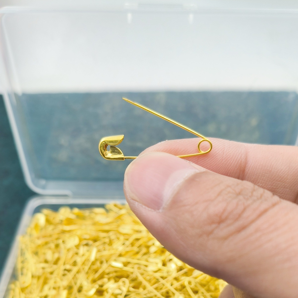 Fuente transfronteriza caja de seguridad oro pin pin colgante pin DIY accesorios de decoración pin pequeño 0 28mm