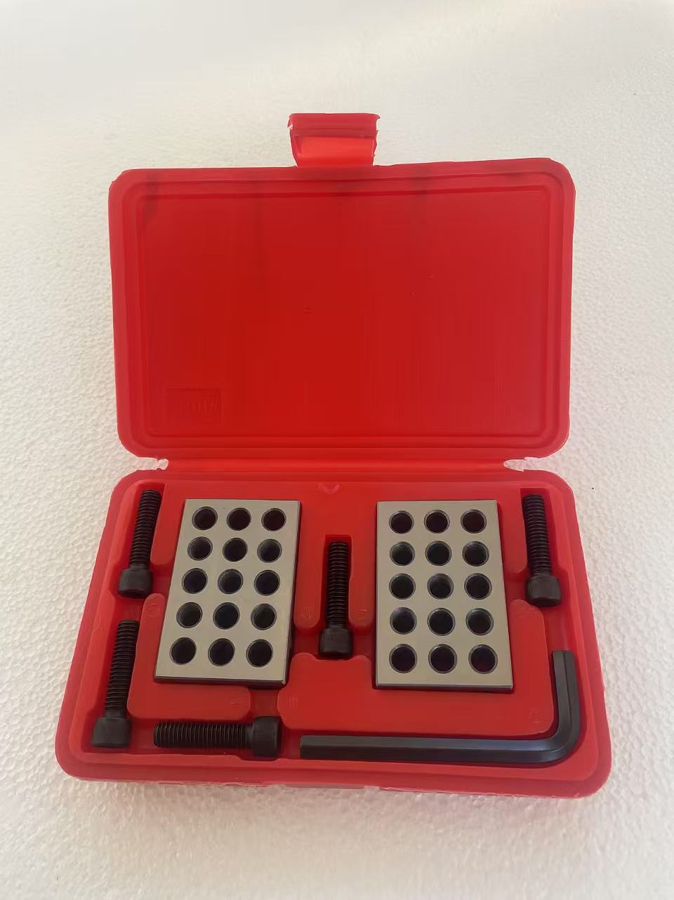 54704f8c1219b560e1cb183551a71e