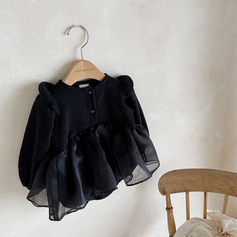 Baby invierno monótese de ropa infantil coreana ropa de invierno de otoño y invierno 2024 ropa de terciaria más gruesa ropa de calzado