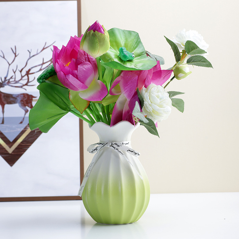 Ceramic vase with dried flowers and gypsophila creative hydroponic pothos lily vase decoration living room flower arrangement home decoration