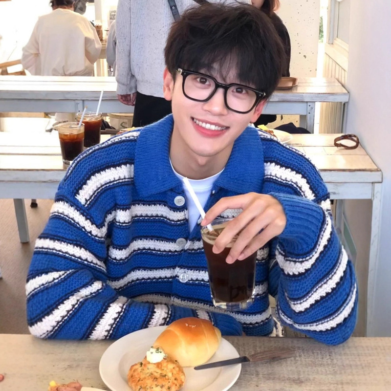 Cleanfit Autum Blue and White Stripesd Contrasting Color Stitching Soft Waxy Knitted Cardigan Sweatshirt Ins Trendy Brand Sweater Jacket