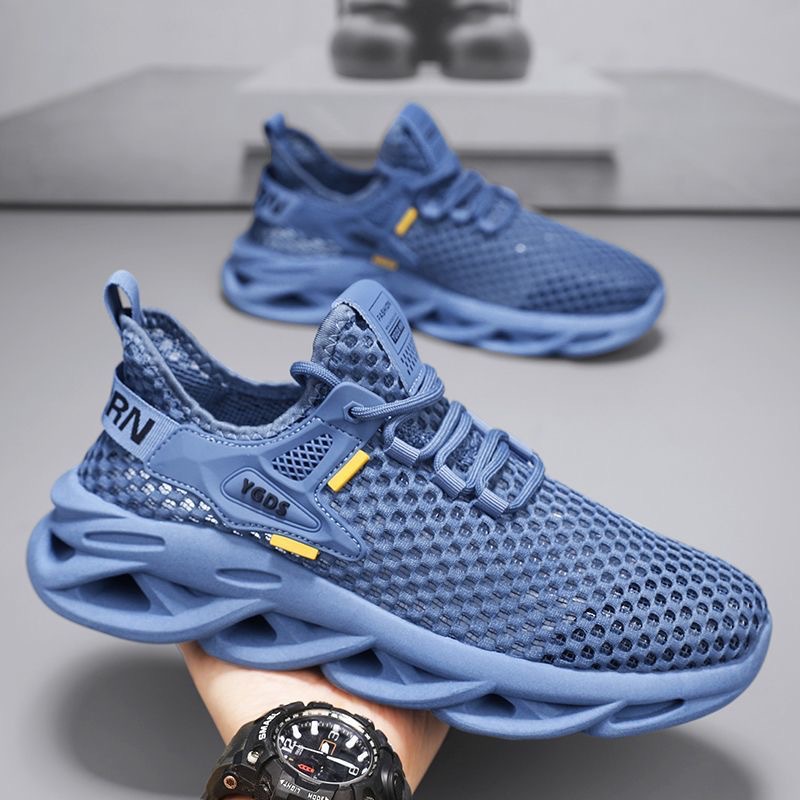 Zapatos de verano para hombres nuevos zapatos de malla hueca transpirables zapatos deportivos para hombres tendencia de suela gruesa de todo fósforo zapatos de tejido volador casuales hombres