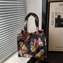 ���s����¿�ƺڳ�����r�������С�ɿ���ӡ��ī�R�냺�����