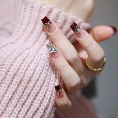 新款流行色酒紅法式閃粉碎鑽穿戴甲指甲片高級爆閃新娘美甲片成品