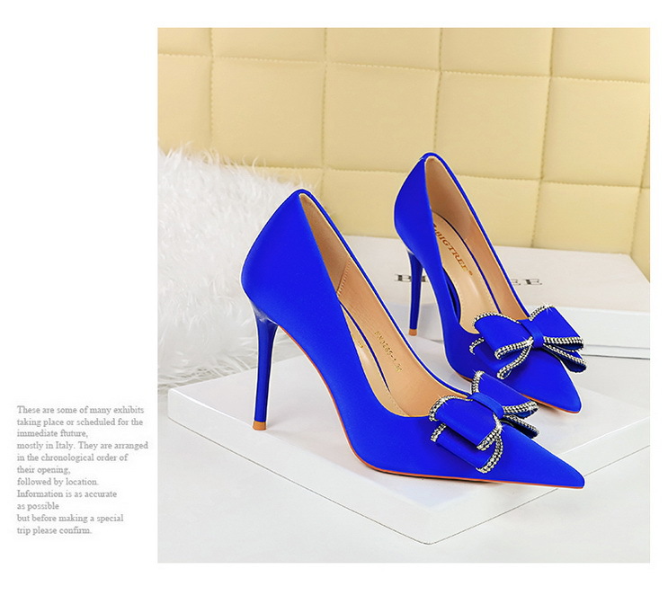 High Heels Stiletto High Heels Damenschuhe flacher Schnitt Pointe Strass Bogen Einzelschuh Damen_voghion.com