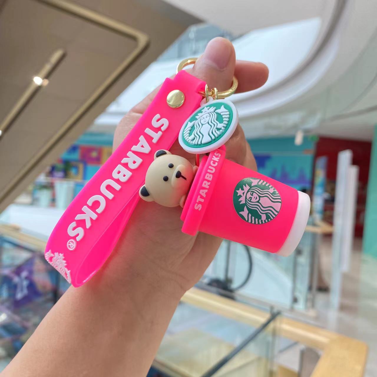 Transfronterizo Starbucks leche taza de té llavero Starbucks oso muñeca colgante para la temporada escolar regalo máquina de la muñeca adornos