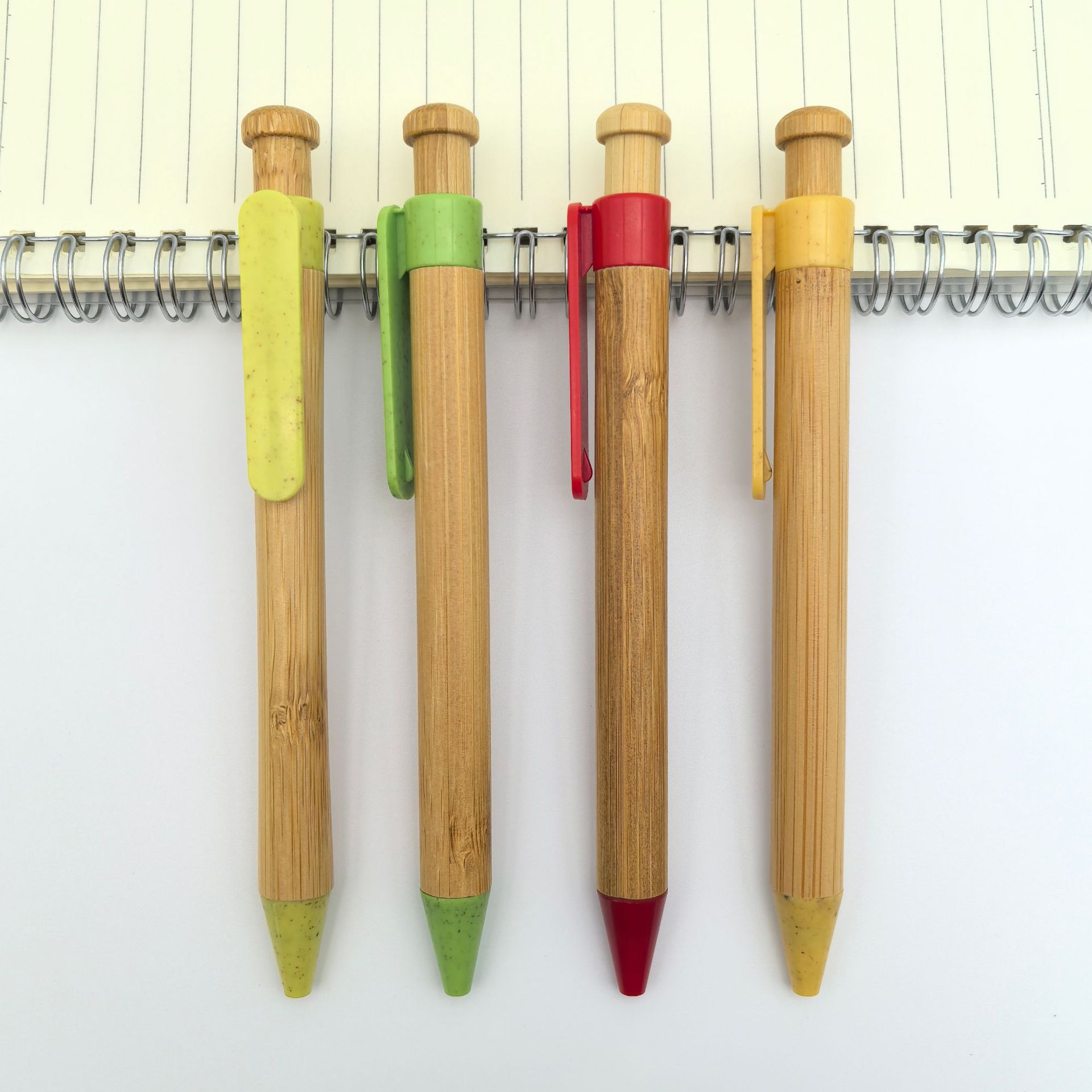 Lápiz de bola de bambú transfronterizo al por mayor cabeza de hongo pequeño respetuoso con el medio ambiente material de paja lápiz de madera de bambú logotipo láser lápiz de bambú