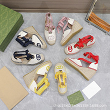 �ļ��¿��¸����K�����O��ЬŮ����ƴɫ�̽����K��ˮ̨ŮЬ��