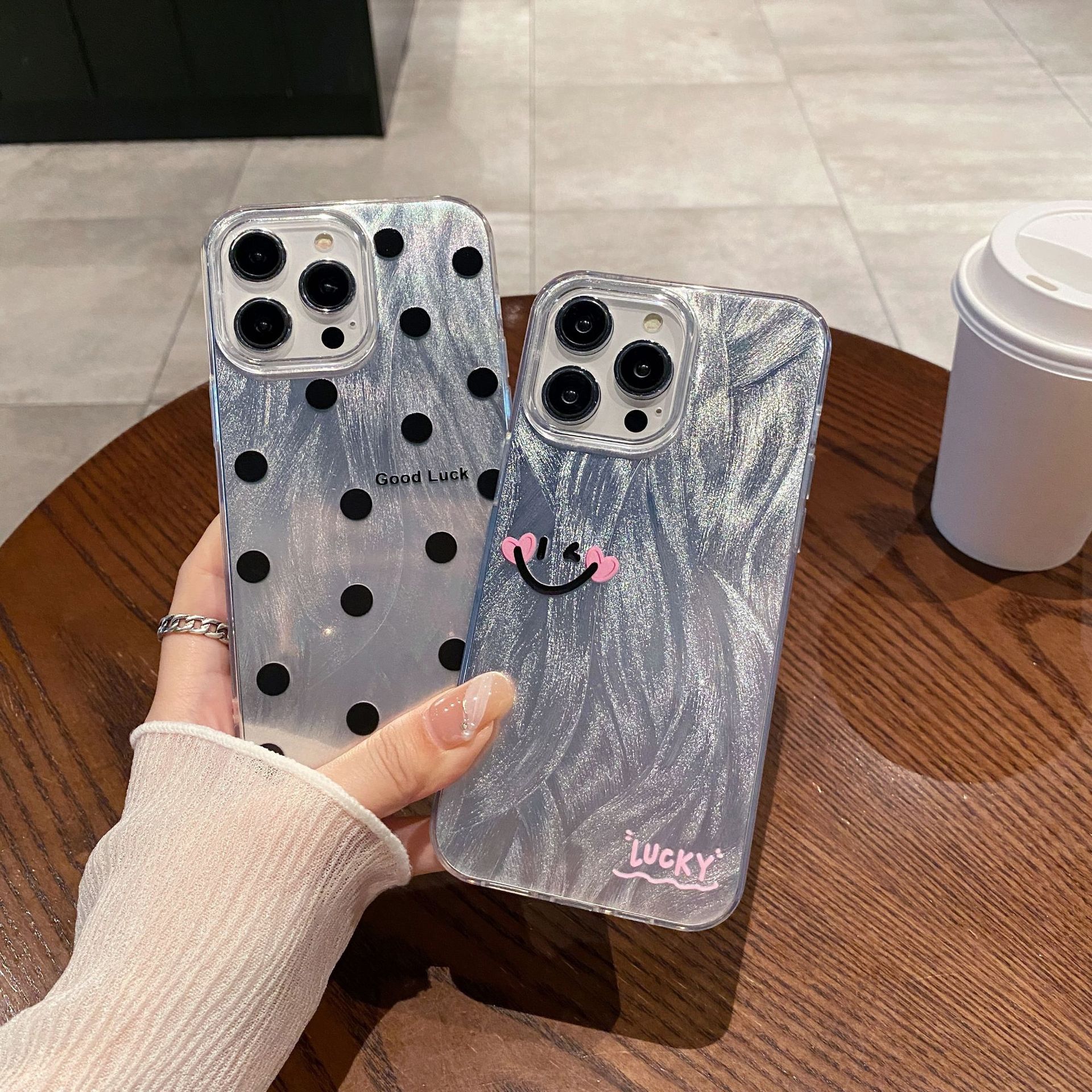 Hilo de plumas para Apple 16PROMAX texto de dibujos animados funda para teléfono móvil iphone11/12 funda protectora creativa a prueba de caídas