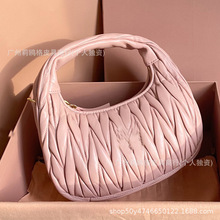 ԭ�SƤmiu�����ް�Ҹ���������������g��ʿ�DŮ���μ�б�����