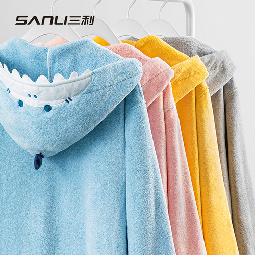 Three Lucky Towel Parent-Child Bath Towel Robe for Children and Adults with Hooded Cape Coral Fleece Bathrobe Parent-Child Summer Wear Towel