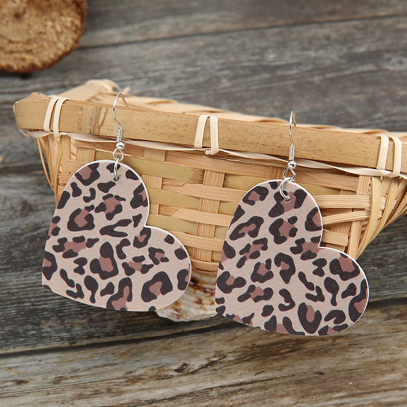Fashion Heart Shape Pu Leather Printing Womenu0027S Earrings 1 Pair