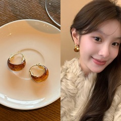 秋冬美拉德琥珀耳环女2025新款设计高级感轻奢气质大气耳钉耳饰