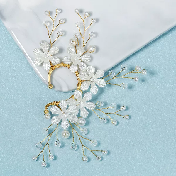 Mori Sweet White Flower Handmade Ear Hanging Niche High-end Bride Earrings Crystal Pearl Elf Ear Clip