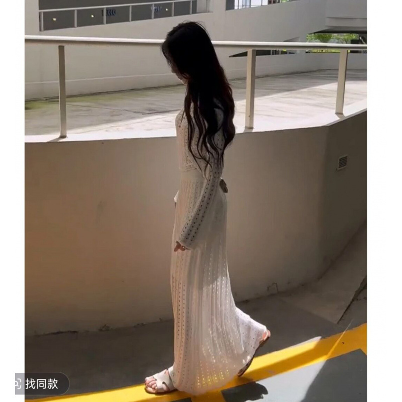 套装早秋新款法式高级感修身镂空圆领长袖上衣气质高腰显瘦半身裙|undefined
