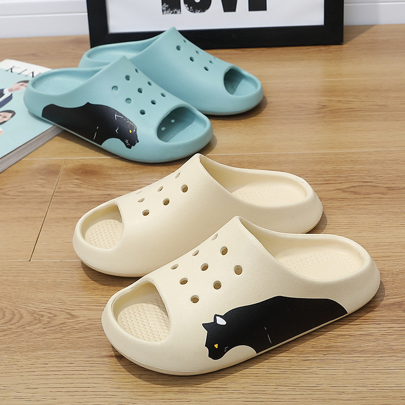 Cartoon Bathroom Slippers Summer Cute Cheetah Durable Non-Slip Hollow Breathable Men's Home Sandals Women's Summer
