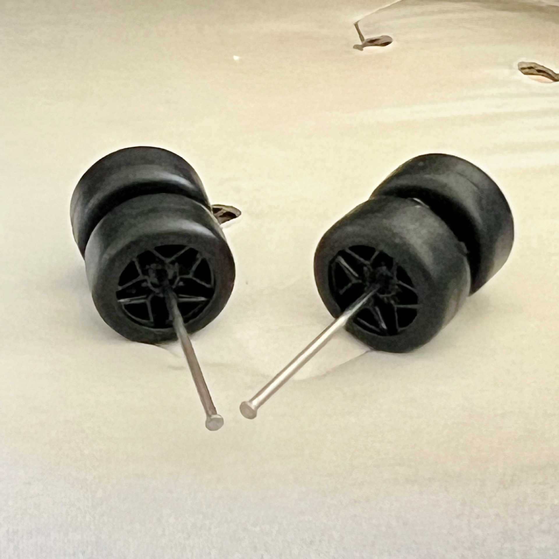 Hot Wheels Matchbox Domica 1/64 de nivel de entrada de aleación de coche modelo de modificación de la rueda de goma del neumático de goma cubo de la rueda