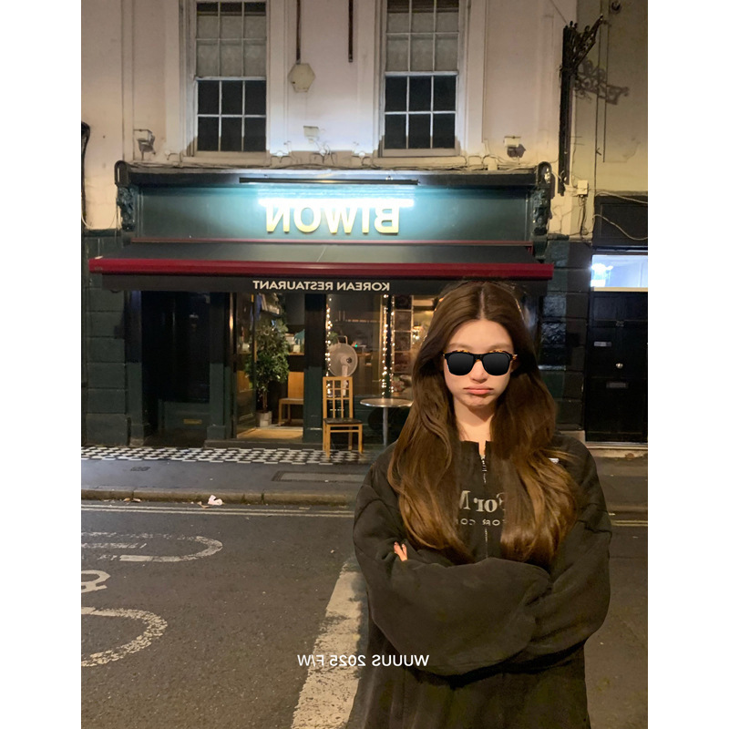 Wuuus【Old School】Jojo Private Server Line Difficult to Make Fried Color Light Sweatshirt Wuuus【Old School】Jojo Private Server Line Difficult to Make Fried Color Light Sweatshirt