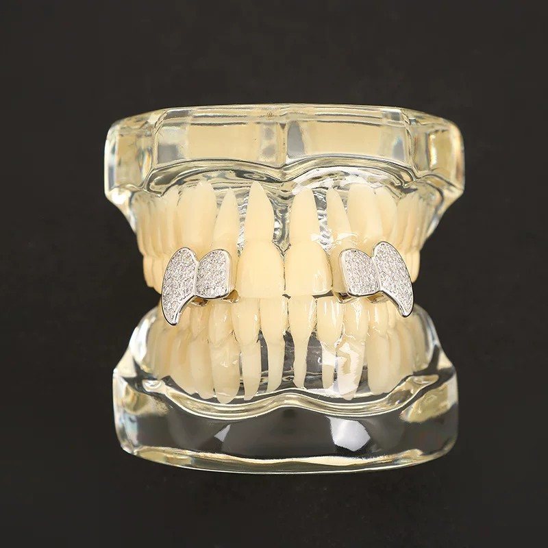 European and American cross-border full of zircon vampire teeth rap rapper fangs dentures Halloween teeth grillz