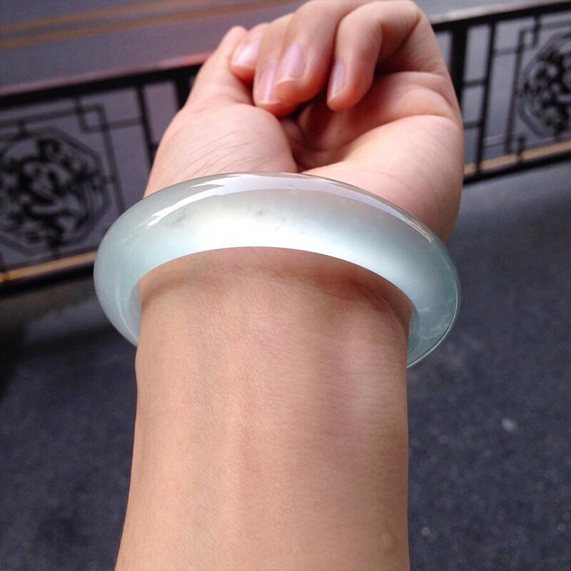 Natuurlijke Birmese Type A Jadeïet Armband Jade Bangle_voghion.com