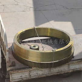 干燥设备配件;粉碎设备配件;冶炼设备配件